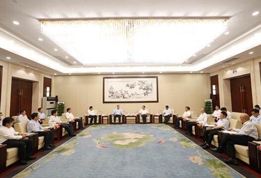 國(guó)家電網(wǎng)董事長(zhǎng)毛偉明與浙江省委書記車俊、省長(zhǎng)袁家軍會(huì)談