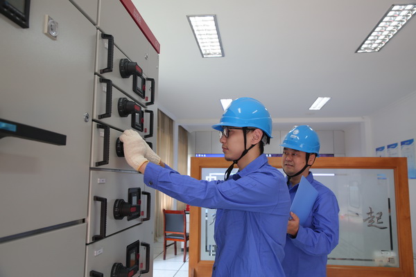國網(wǎng)寧?？h供電公司：新型智能配電柜上線 助推用電側(cè)數(shù)字化轉(zhuǎn)型