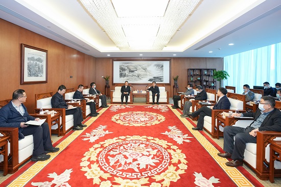舒印彪鄧建玲會(huì)見(jiàn)哈電集團(tuán)董事長(zhǎng)曹志安、總經(jīng)理吳偉章