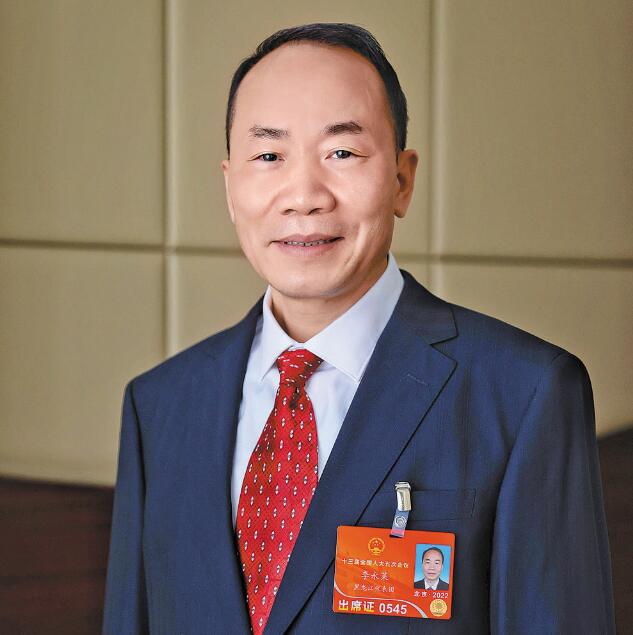 【兩會(huì)】國網(wǎng)黑龍江省電力有限公司董事長、黨委書記李永萊：扛牢保供電政治責(zé)任 推動(dòng)能源綠色低碳轉(zhuǎn)型