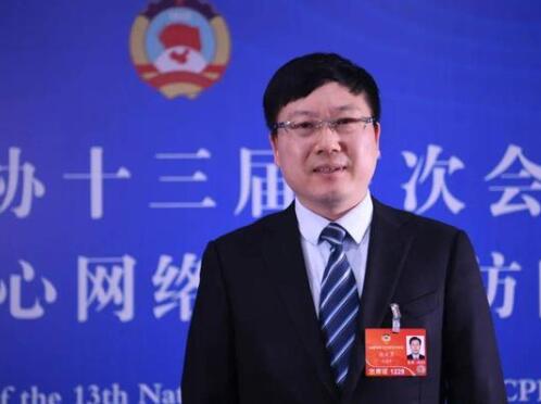 【兩會】云南聯(lián)通總經(jīng)理張云勇：發(fā)揮通信央企數(shù)字經(jīng)濟發(fā)展主力軍作用，推進5G公眾應(yīng)用健康發(fā)展