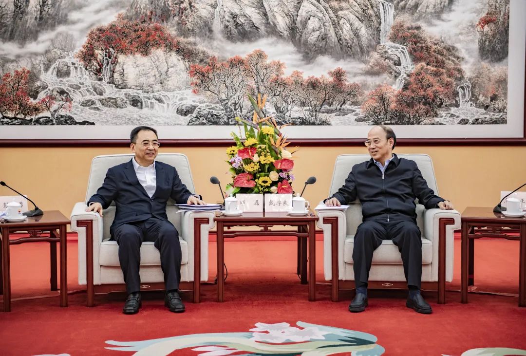 鄒磊拜會中國石油集團(tuán)黨組書記、董事長戴厚良