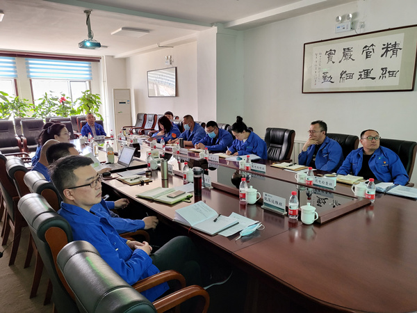 烏海市千里山供電分公司開展班組定級，提升班組管理