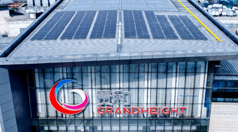 1.2MW！山東商業(yè)綜合體屋頂光伏發(fā)電項目并網(wǎng)發(fā)電