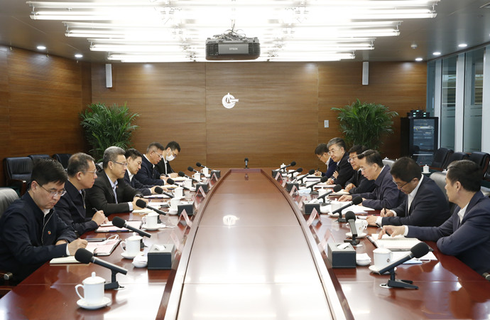 錢智民拜會(huì)中國海油董事長、黨組書記汪東進(jìn)