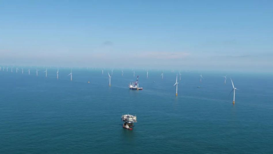 江蘇如東H6、H10兩座海上風(fēng)電場迎來全機(jī)組全容量并網(wǎng)后首次滿發(fā)