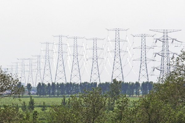 國網(wǎng)山東省電力公司發(fā)布“抗疫情、保供電、穩(wěn)經(jīng)濟(jì)、為人民”八項措施