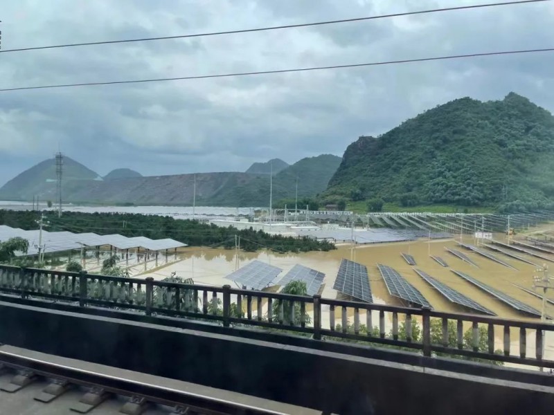 地面電站秒變漂浮電站，又一光伏電站被水淹！