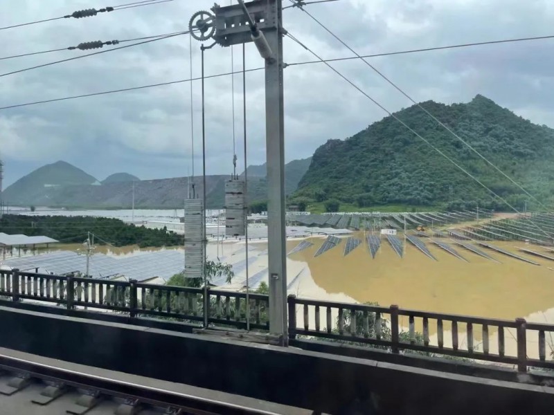 地面電站秒變漂浮電站，又一光伏電站被水淹！