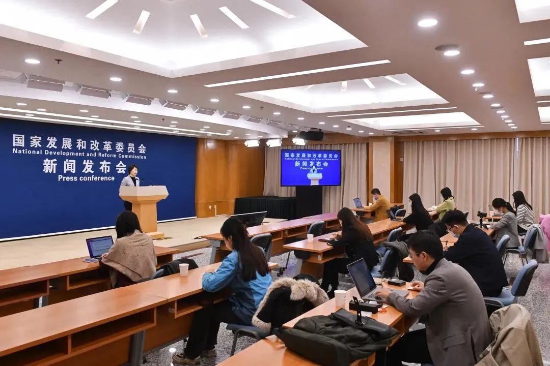 國家發(fā)展改革委：加快建設(shè)核電、水電項目