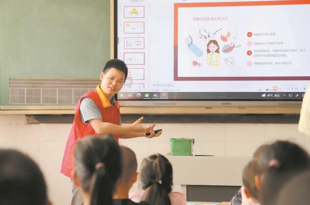 魏錕：用心服務(wù)是起點，客戶滿意是方向