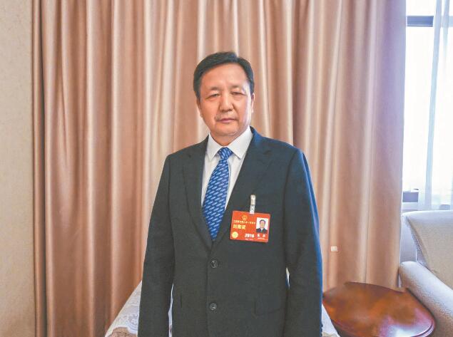 新型電力系統(tǒng)建設為電力裝備制造業(yè)帶來新機遇——訪全國人大代表，全國工商聯(lián)副主席，特變電工股份有限公司黨委書記、董事長張新