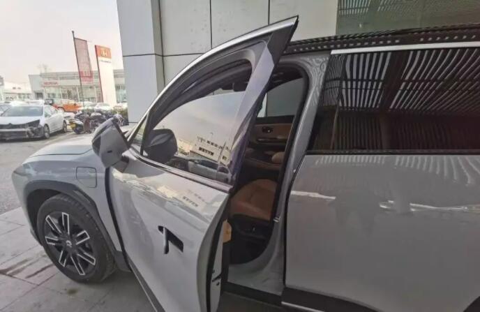 新能源二手車(chē)買(mǎi)賣(mài)，新老車(chē)主的隱私在“裸奔”!