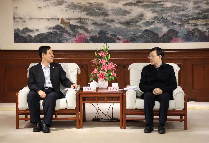 中國能建黨委副書記、總經(jīng)理孫洪水與南京市市長陳之常會談