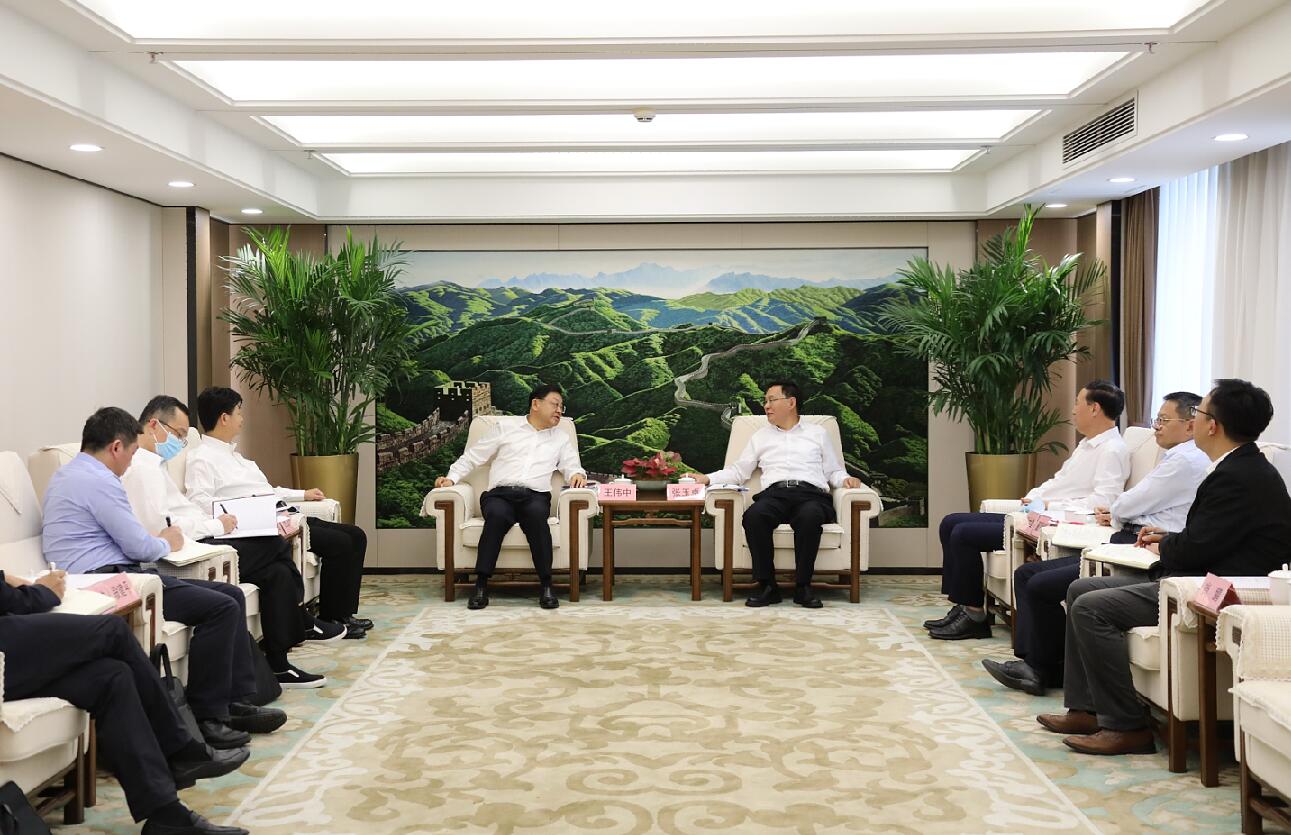 國(guó)資委黨委書記、主任張玉卓會(huì)見廣東省政府主要負(fù)責(zé)同志