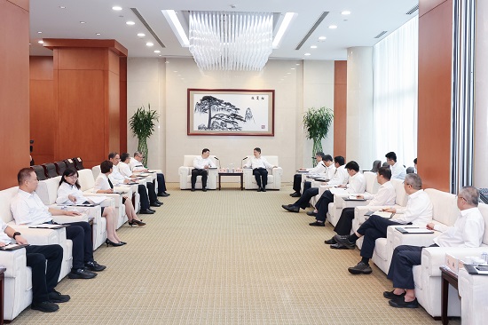 華能集團黨組書記、董事長溫樞剛會見山西省委常委、太原市委書記韋韜