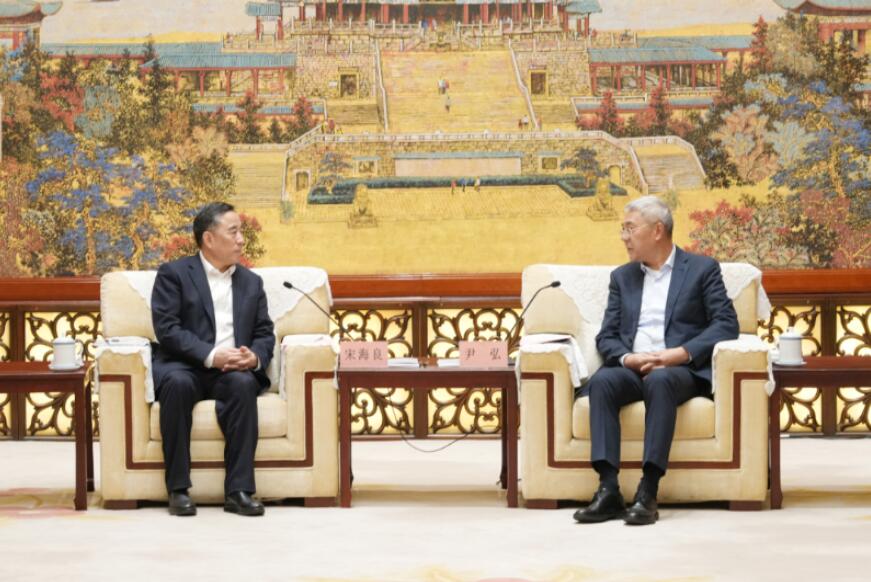 宋海良拜會江西省委書記尹弘、省長葉建春并見證簽署戰(zhàn)略合作協(xié)議