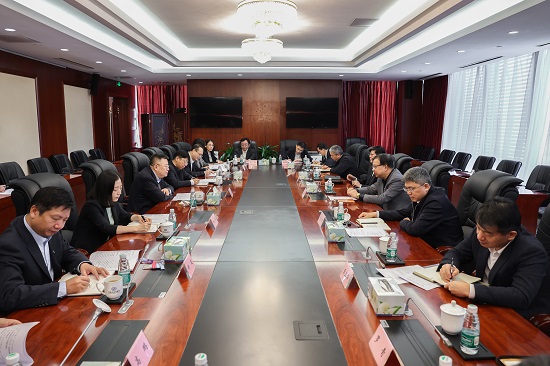 華能集團(tuán)總經(jīng)理、黨組副書記鄧建玲拜訪中國進(jìn)出口銀行黨委副書記、行長任生俊