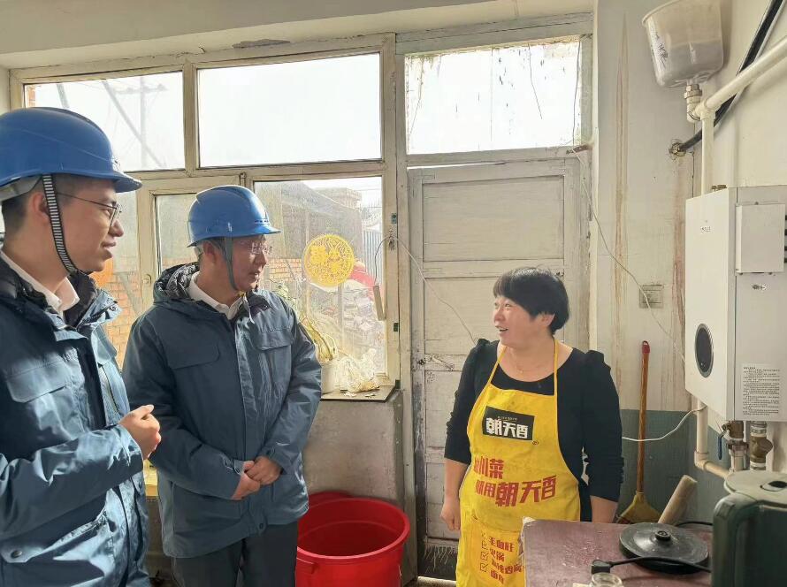 豐鎮(zhèn)供電公司誠(chéng)信保障“煤改電”用戶溫暖過年、過冬