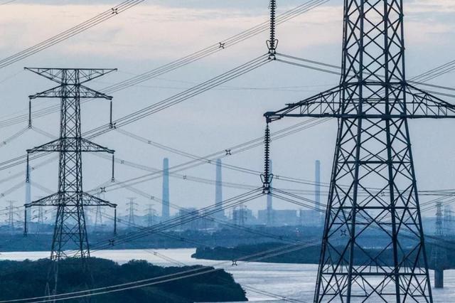 臺1500萬用戶叫苦電價擬再漲，民進黨當局能源政策被島內痛批