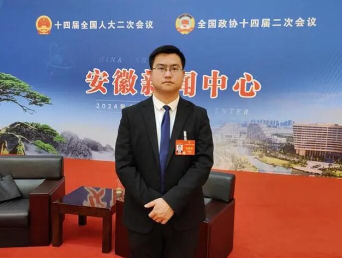 全國人大代表、國軒高科姚金?。簶?biāo)準(zhǔn)、技術(shù)、產(chǎn)業(yè)鏈多管齊下，推動(dòng)電化學(xué)儲(chǔ)能產(chǎn)業(yè)高質(zhì)量發(fā)展
