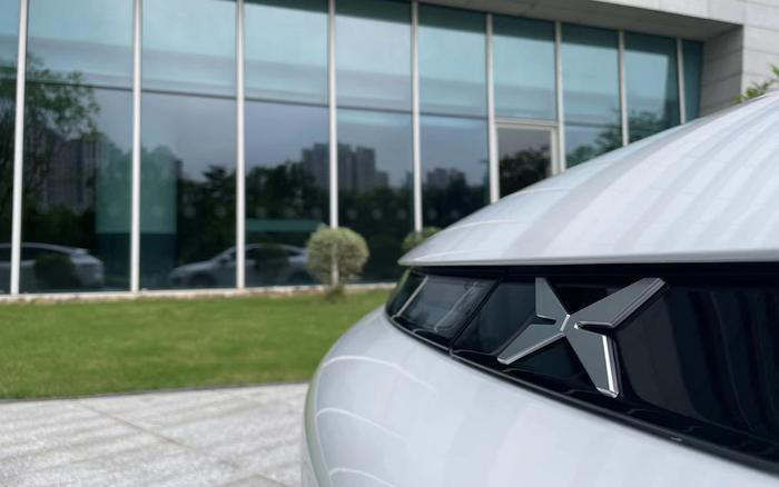 小鵬汽車去年凈虧損擴大至103億，4月將發(fā)全新品牌