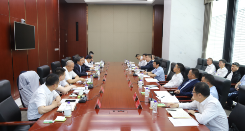 中國(guó)電建黨委常委、副總經(jīng)理劉源源與晉能控股集團(tuán)黨委書(shū)記、董事長(zhǎng)李國(guó)彪舉行會(huì)談