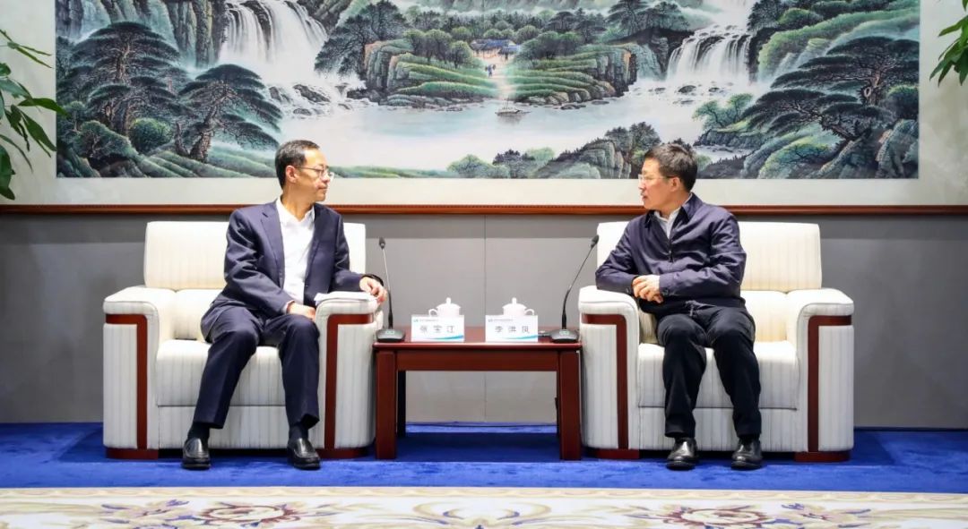 中國(guó)電氣裝備黨委書記、董事長(zhǎng)李洪鳳會(huì)見交通銀行黨委副書記、行長(zhǎng)張寶江