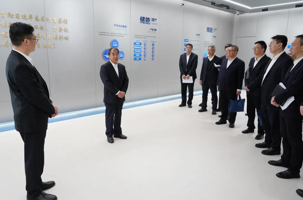 南方電網(wǎng)公司董事長(zhǎng)、黨組書(shū)孟振平調(diào)研國(guó)家新型儲(chǔ)能創(chuàng)新中心