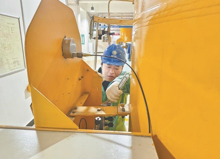 自閉鎖裝置“零延遲”啟動，秒級阻斷高壓油滲漏